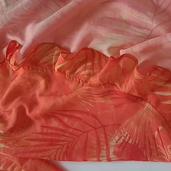 Top by coleen lopez - Picture 4 of 6